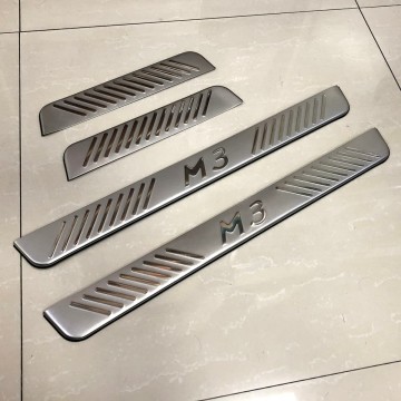 [出清]MAZDA馬自達 MAZDA 3 白金踏板